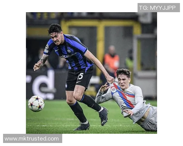 英超赛场惊现冷门里昂大胜国米引发热议与反思