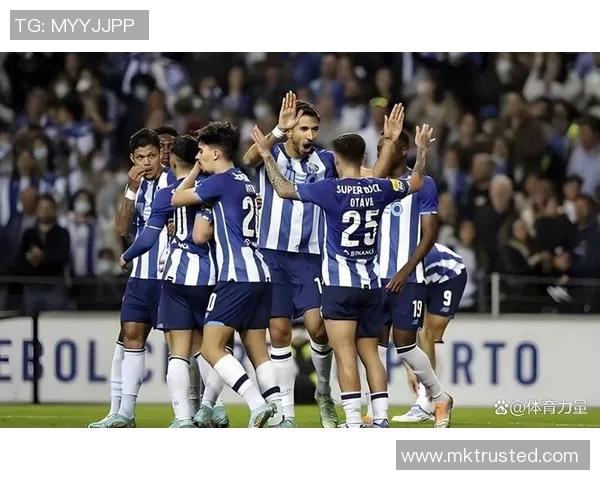 波尔图惊险逆转那不勒斯4-3全场沸腾精彩集锦回顾